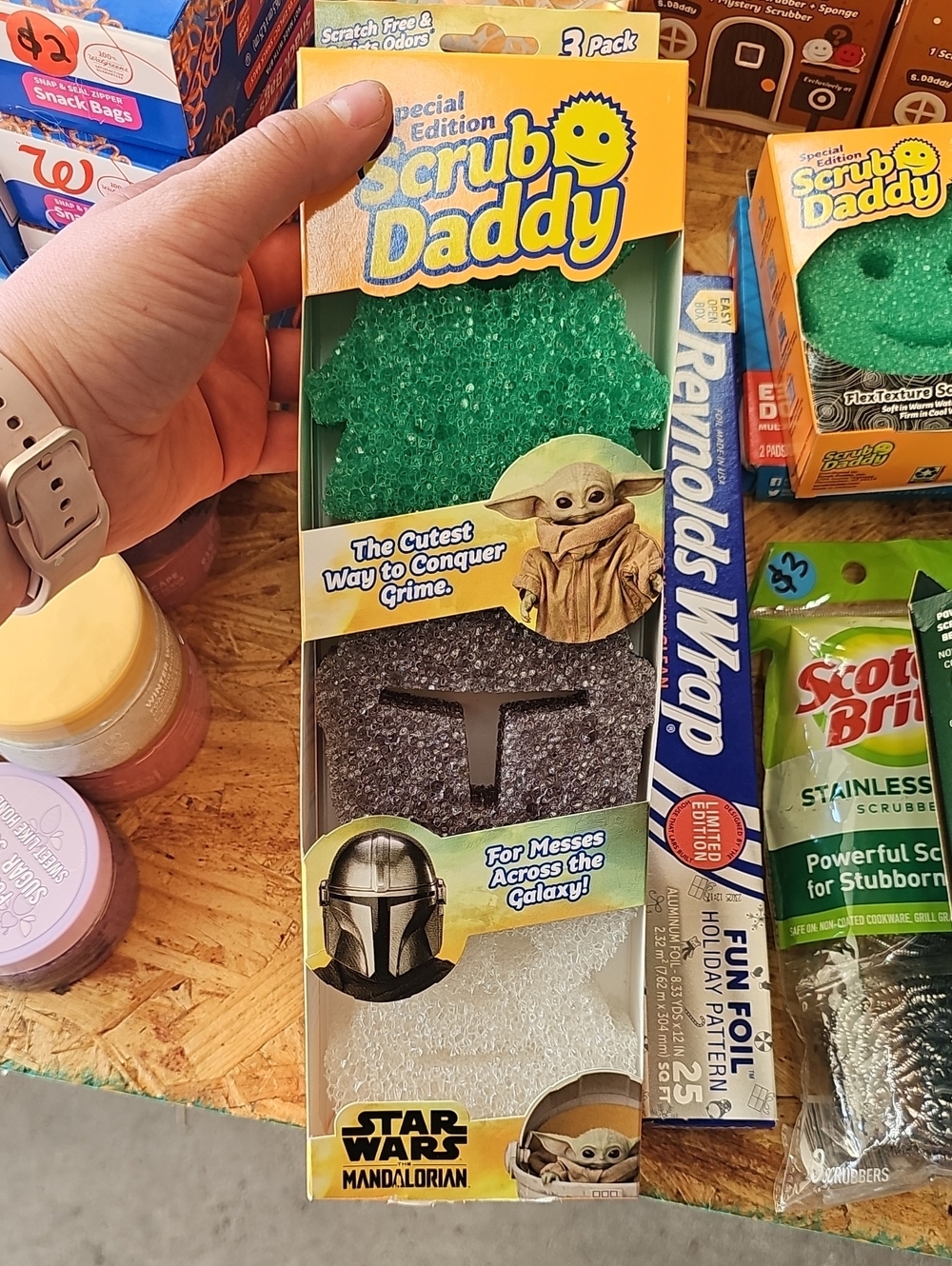Scrub Daddy Star Wars Mandalorian 3-Pack Sponges — Green, Black, White NEW